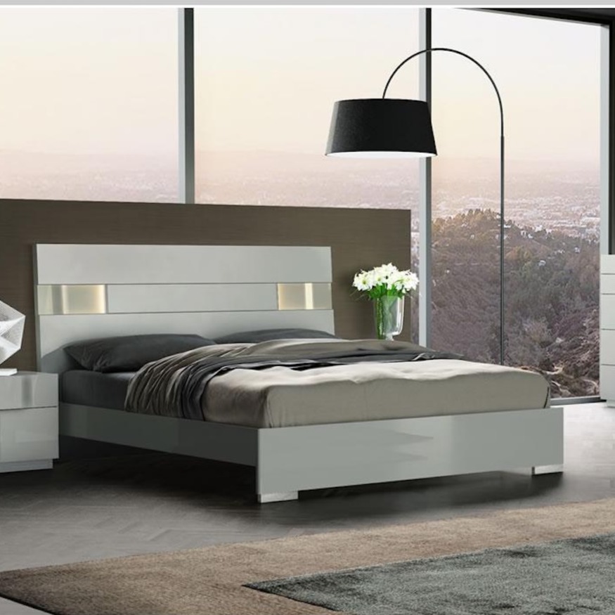 Latina Lacquer Finish 6 PC Queen Size Bedroom Set