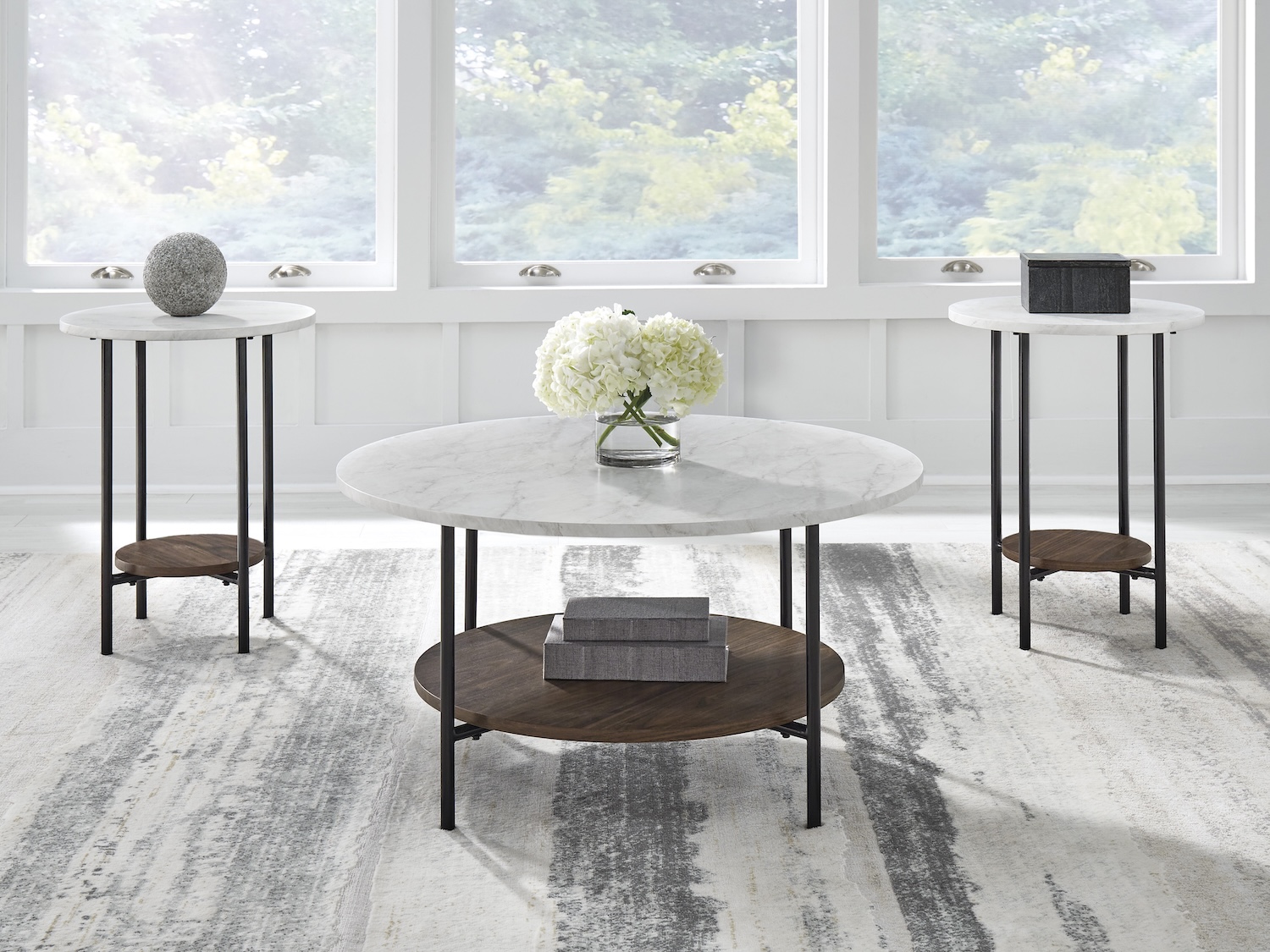 Wrenwich Occasional Table Set