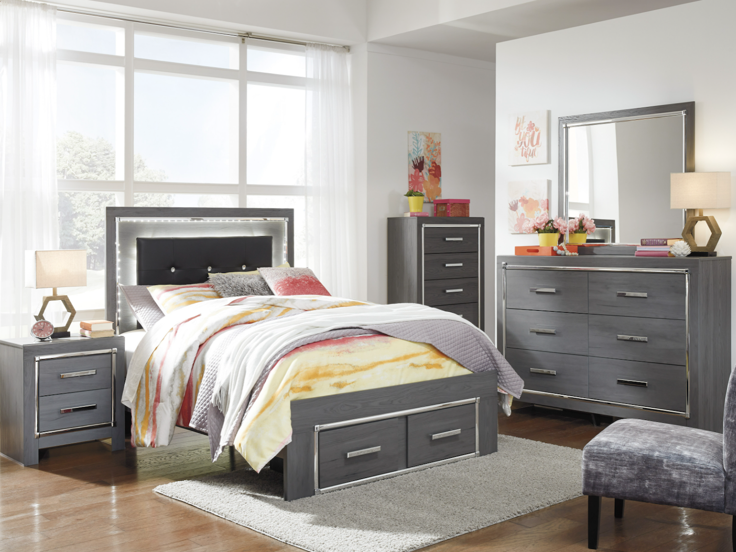 Lodanna Full Panel Storage 6 PC Bed Set By Ashley