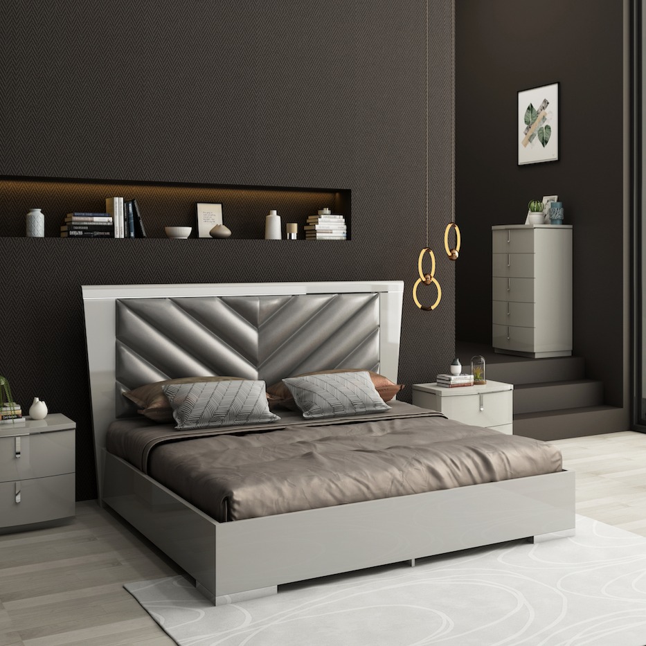 James 6 PC Queen Bedroom Set