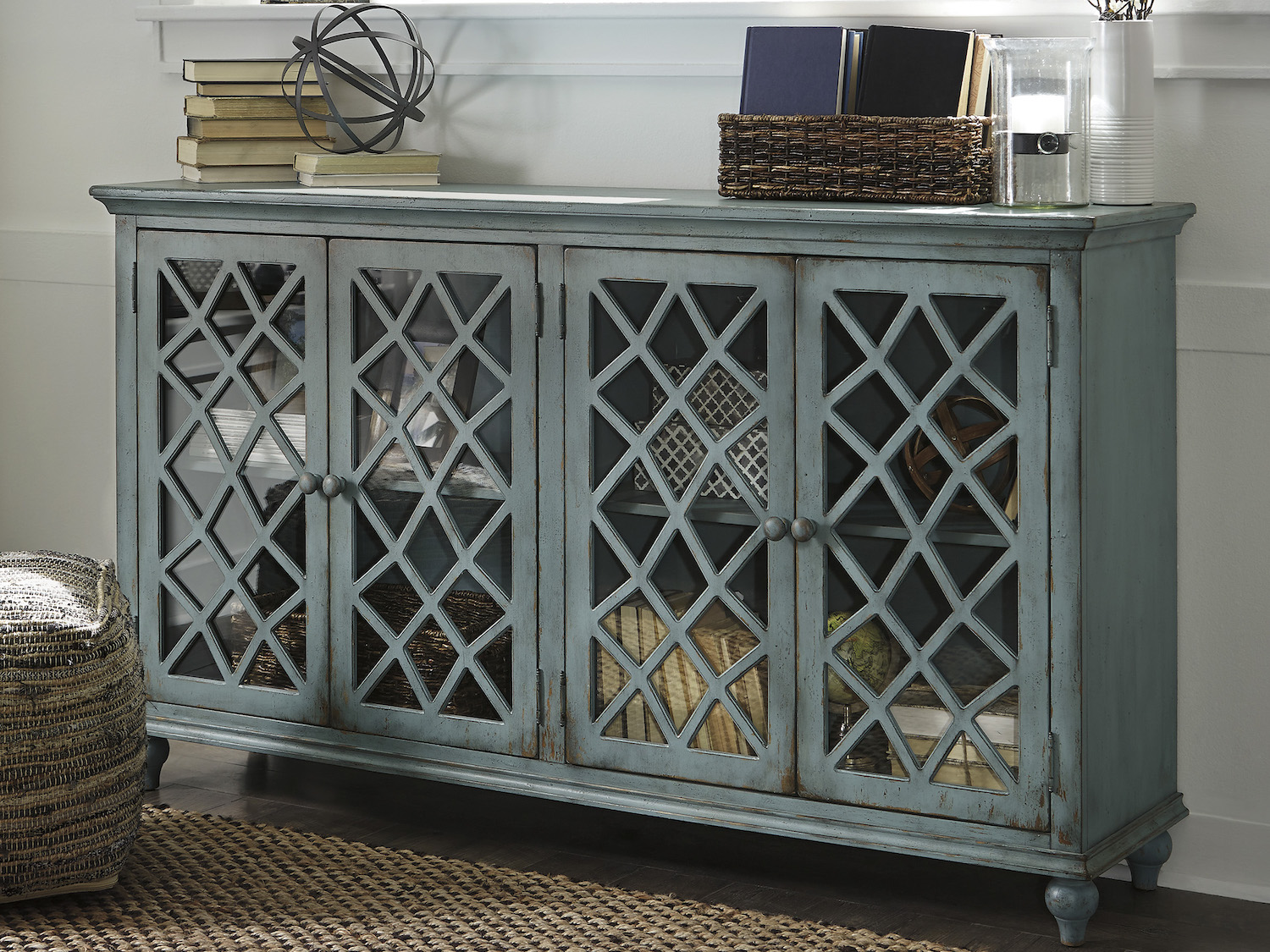 Mirimyn Accent Cabinet