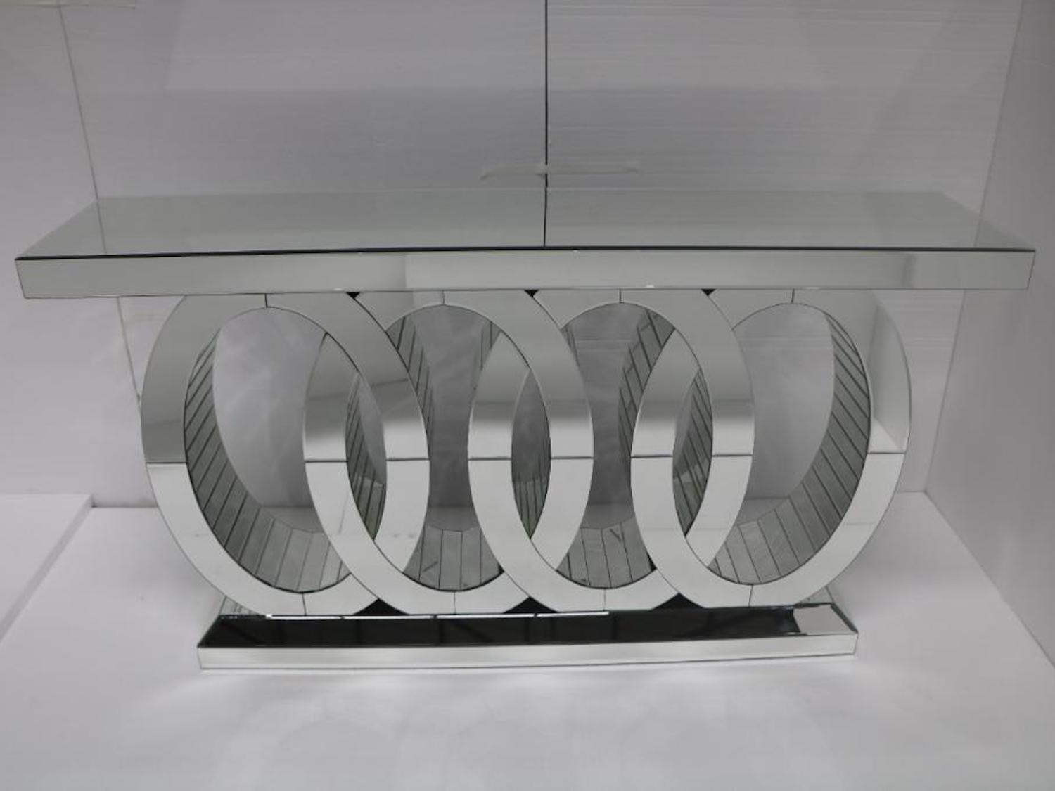 MFG 4-Ring 59 Inch Console